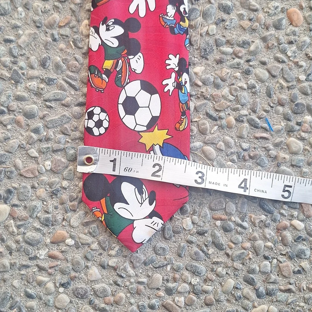 Vintage kids Soccer Mockey ⚽️ tie by Balancine Inc. The Tie Works x Disney